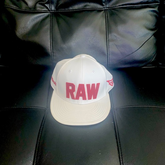 Taylormade RAW snapback